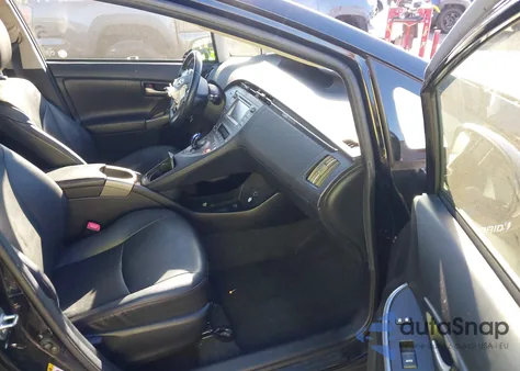 2013 Toyota Prius Three Se из США, поврежденный, VIN JTDKN3DU1D1636628